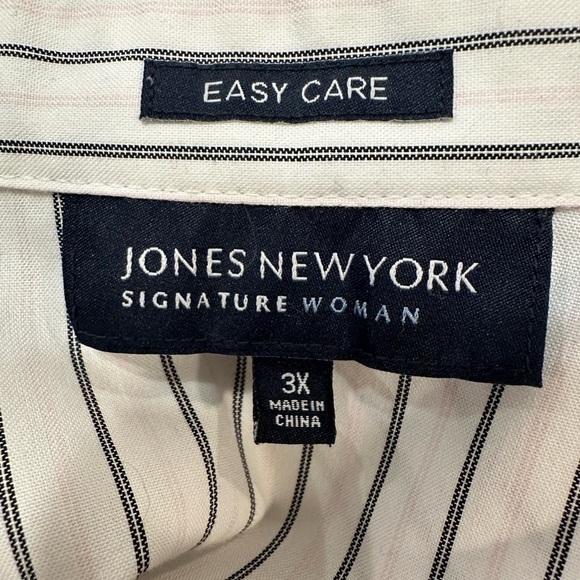 Jones New York Signature Woman 3X Striped Button Up Shirt Black White Red - Picture 6 of 9